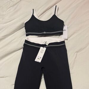 ALO Yoga Black Leggings and Top Set